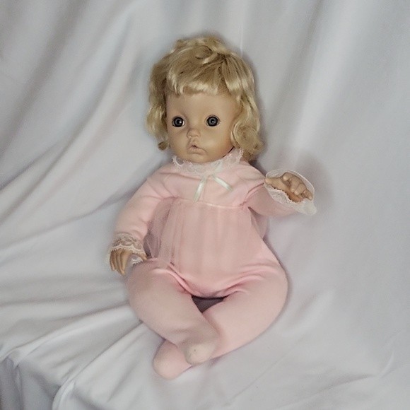 Sugar Plum Doll Ashton Drake 1993 ballerina Vinyl Cloth Body Good Used - Picture 11 of 14